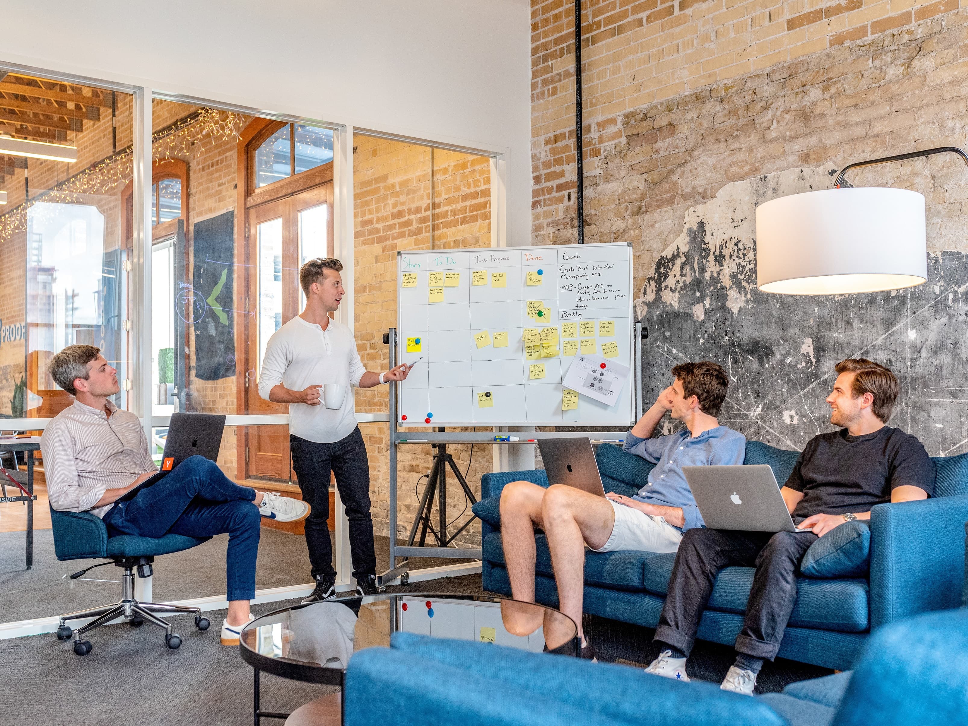How To Come Up With Unique Content For Your Company Blog