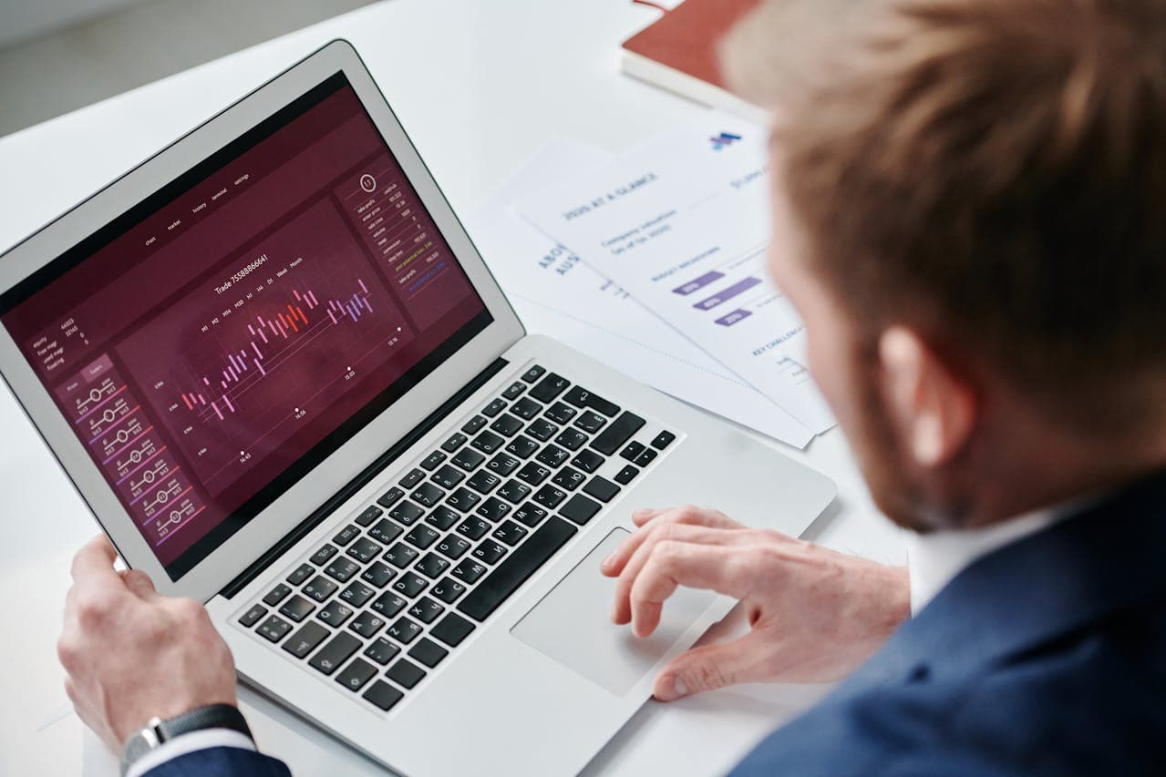 Set Up Human-in-the-Loop Guardrails for SEO Automation: Approvals and QA