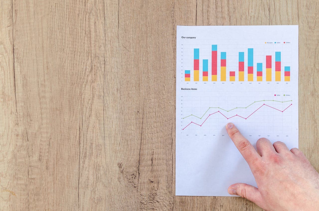 Integrating SEM and SEO: A Holistic Approach