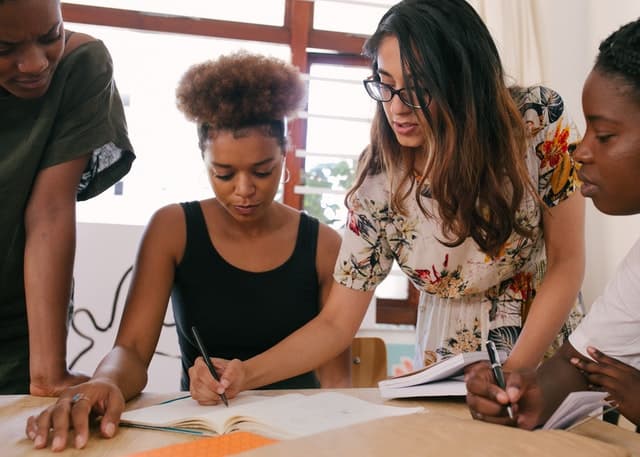 How to Write an Effective Content Brief for Your Contractor